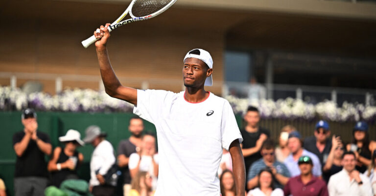 Chris Eubanks Retains Profitable at Wimbledon and Performs Stefanos Tsitsipas Monday