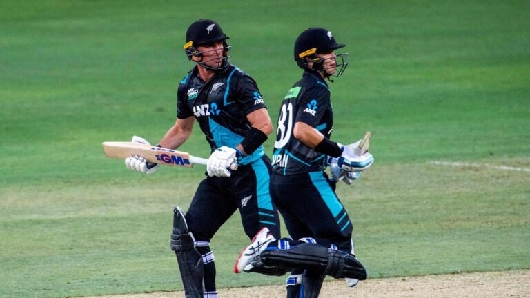 New Zealand beats UAE to clinch T20I sequence 2-1