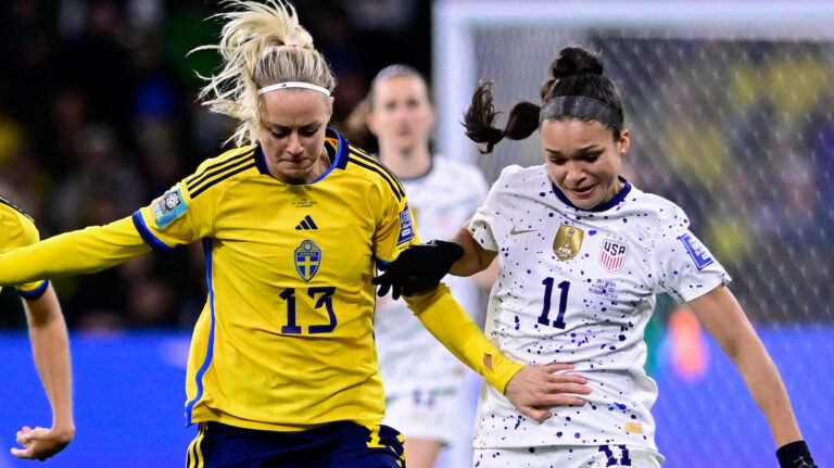 USWNT suffers Spherical of 16 exit in shootout loss to Sweden