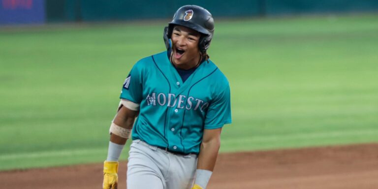 First two homers for Mariners’ Tai Peete are grand slams