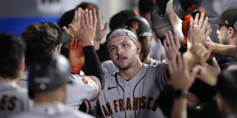 Giants rating 6 in ninth to defeat Angels