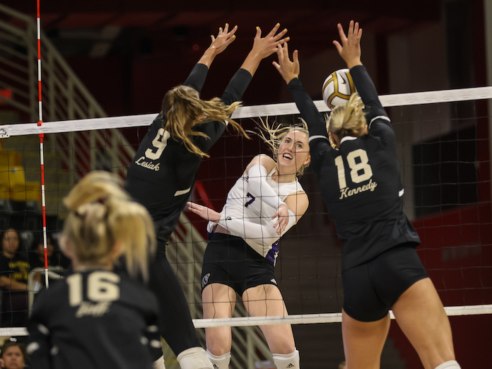 NCAA volleyball: GT, Pitt get victories for ACC; Penn St., Baylor, Purdue win