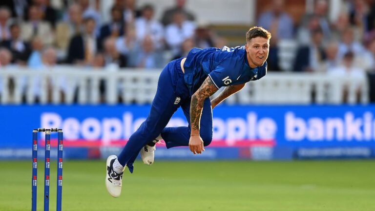 World Cup 2023: Brydon Carse replaces Topley in England squad