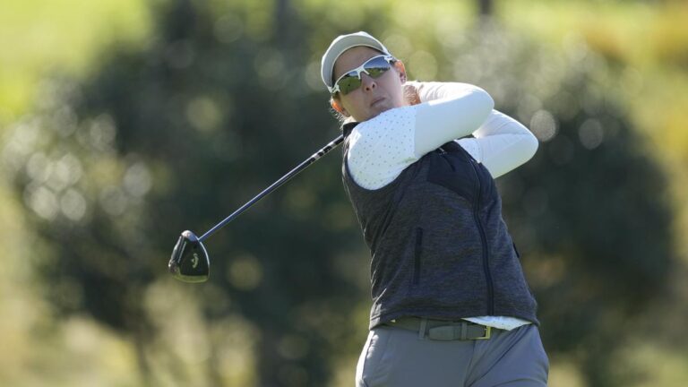 Buhai, Lee tied for third-round lead on the LPGA match in South Korea