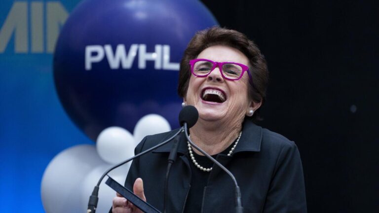 Billie Jean King desires mixed tennis World Cup, shirt numbers