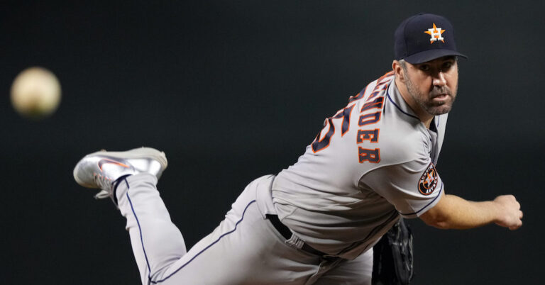 The Postseason Pitching/Hitting Divide May Be Widening