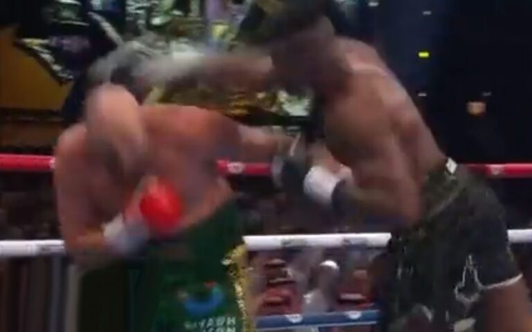Francis Ngannou Pulls Out Superman Punch On Tyson Fury To Create Big Second In Saudi Arabia