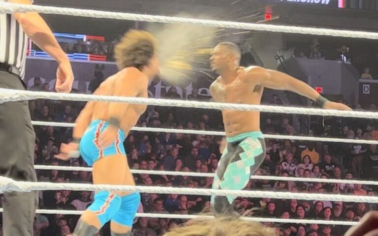 Carlito Competes in First Full-Size Match in Over Two Years After WWE Return