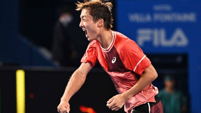 Japanese Wild Card Shintaro Mochizuki Defeats Taylor Fritz In Tokyo | ATP Tour