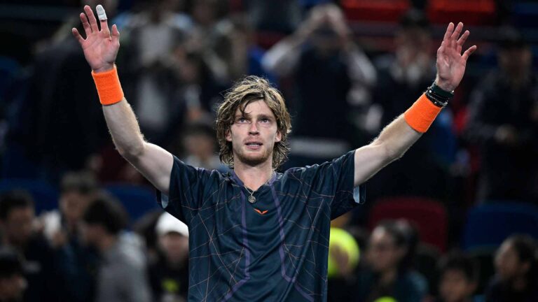 Andrey Rublev Beats Grigor Dimitrov, Units Hubert Hurkacz Ultimate In Shanghai | ATP Tour