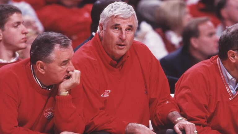 LOOK: Indiana basketball to honor legendary Bob Knight with jersey patch for period of 2023-24 season