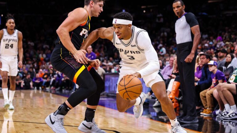 NBA 2023-24: Keldon Johnson’s late basket provides Spurs 115-114 win over Suns