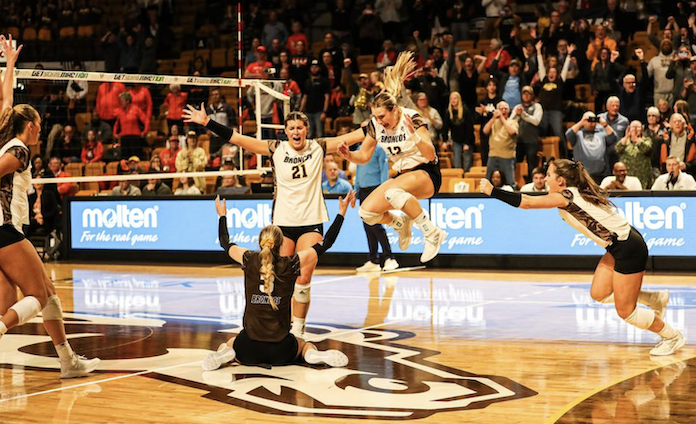 NCAA volleyball: WMU wins MAC; Omaha vs. KC for Summit title; OVC, MVC semis set