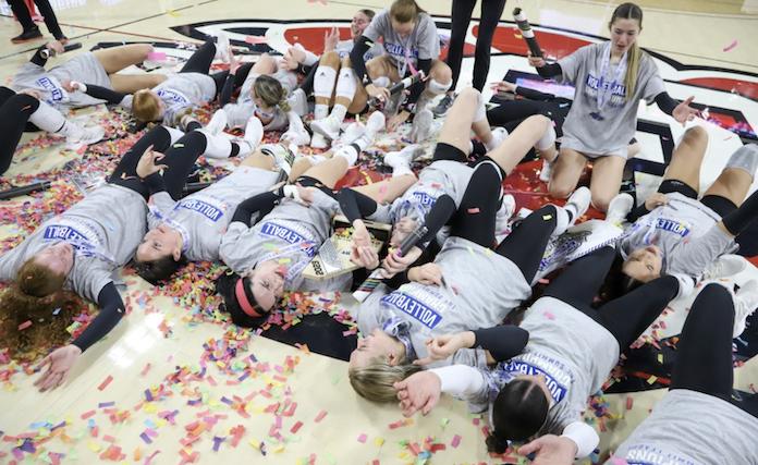 NCAA volleyball: Omaha wins The Summit; OVC, MVC finals set; Oregon tops USC