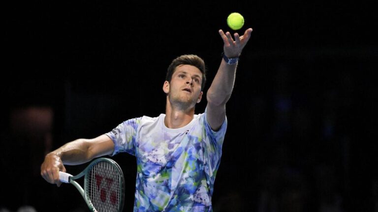 Hurkacz serves 1,000th ace of 12 months in Paris Masters win
