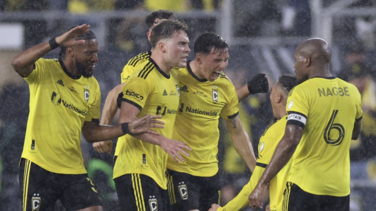 Crew rides sturdy first half to MLS Cup overcome LAFC