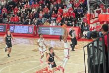 St. John’s Simply Handles Holy Cross