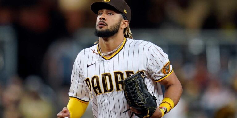 Fernando Tatis Jr. to play in DR winter league