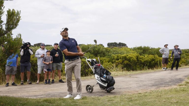 Michael Hendry shoots scorching Australian PGA spherical