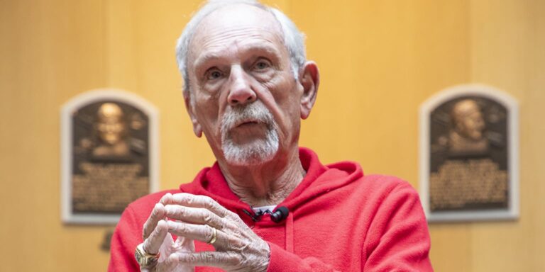 Jim Leyland visits Corridor of Fame