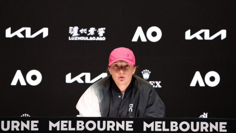 Swiatek at a loss to know 2024 Australian Open exit