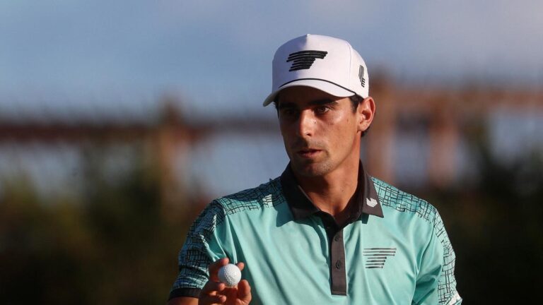 Joaquin Niemann opens LIV Golf season with 59 at Mayakoba