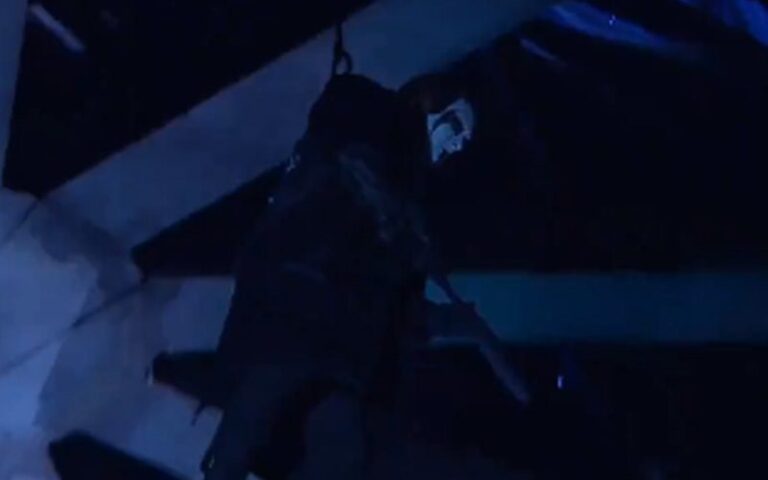 Sting Descends From The Rafters To Deliver The Combat To The Younger Bucks On 2/28 AEW Dynamite Episode