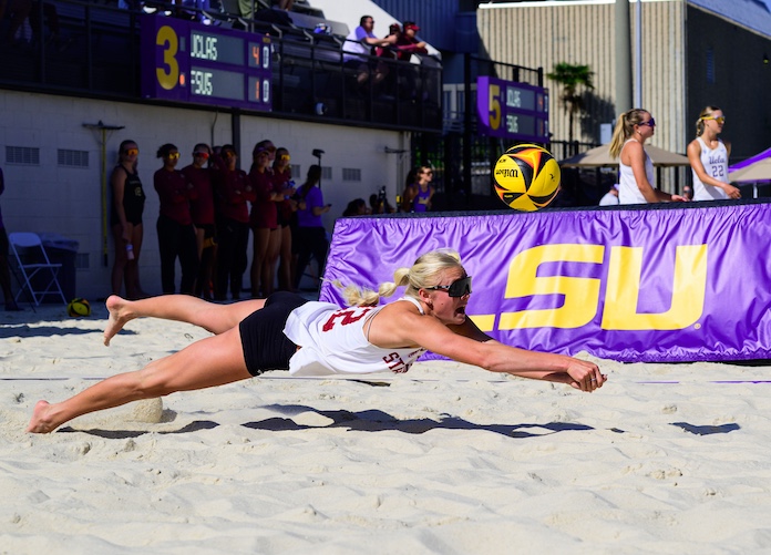 No. 1 USC, No. 2 UCLA and No. 3 Stanford go 2-0 at Loss of life Volley Invitational