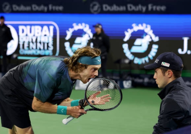 Rublev Prevails in Dubai Default Attraction