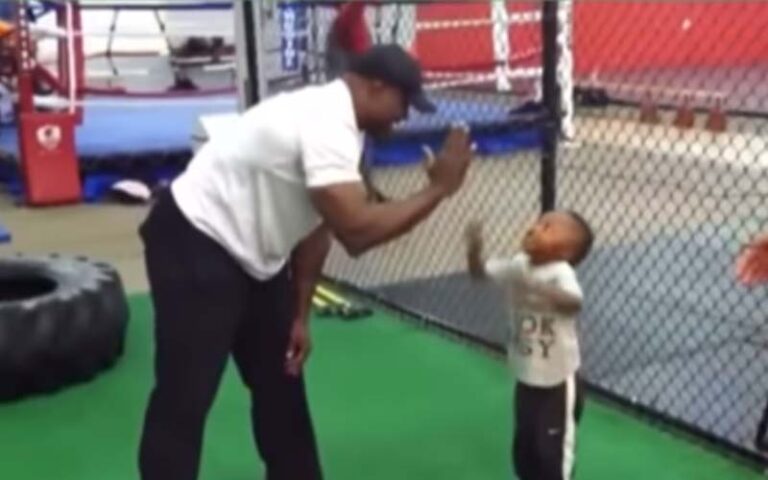 Bobby Lashley Advocates Train As a Manner To Strengthen Father or mother-Baby Relationship