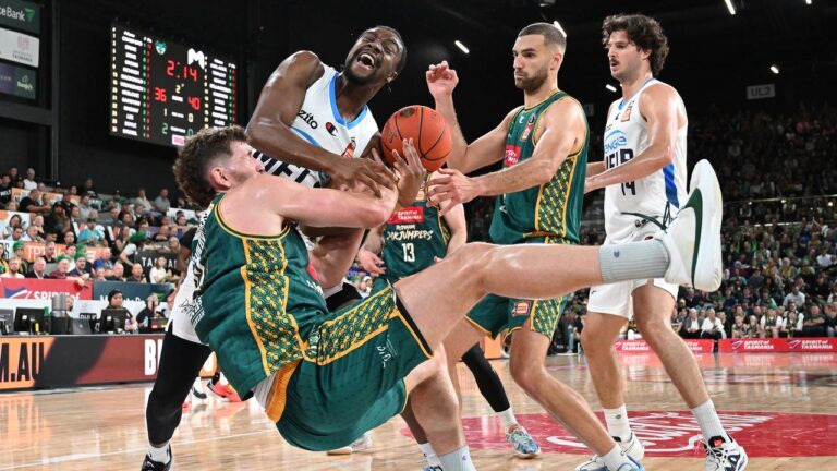 Tasmania JackJumpers def Melbourne United in Grand Remaining sequence sport two, ref controversy, rating, highlights, information