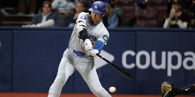 Shohei Ohtani makes Dodgers debut