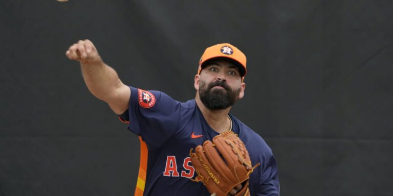 José Urquidy coping with proper elbow harm in Astros’ camp