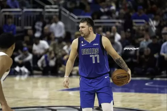 Jalen Brunson and Luka Doncic named Gamers of March