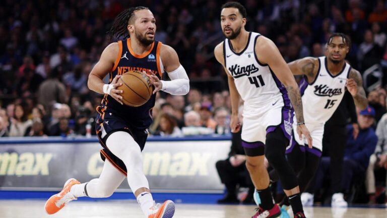 NBA roundup: Knicks rally previous Kings; Warriors beat Rockets