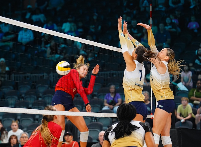 Professional Volleyball Federation pocket book: Common season heads into house stretch