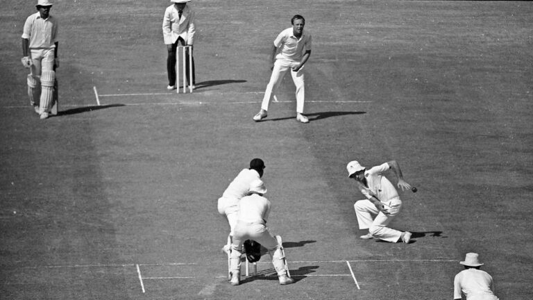 Sunil Gavaskar on Underwood, Raman Subba: They confirmed why cricket is a gentleman’s recreation