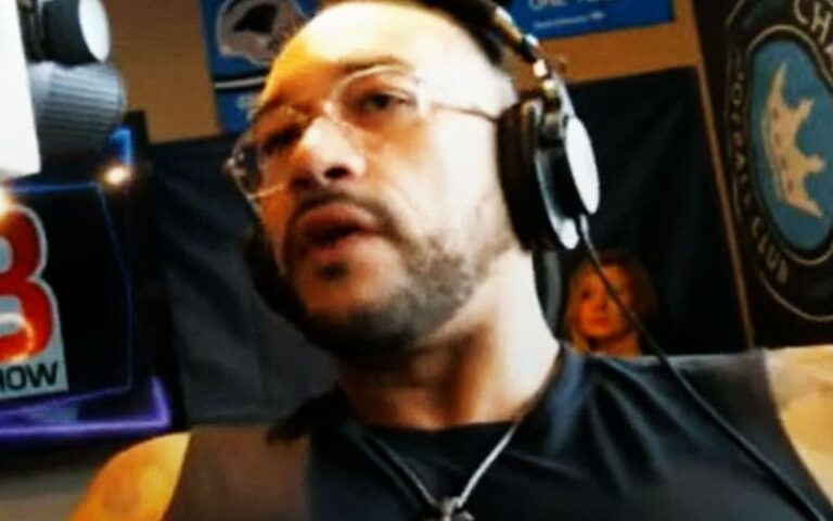 Damian Priest Aiming to Develop into a Workhorse Champion Like Seth Rollins