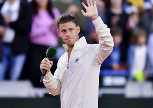 Schwartzman Says Goodbye to Paris in Tears