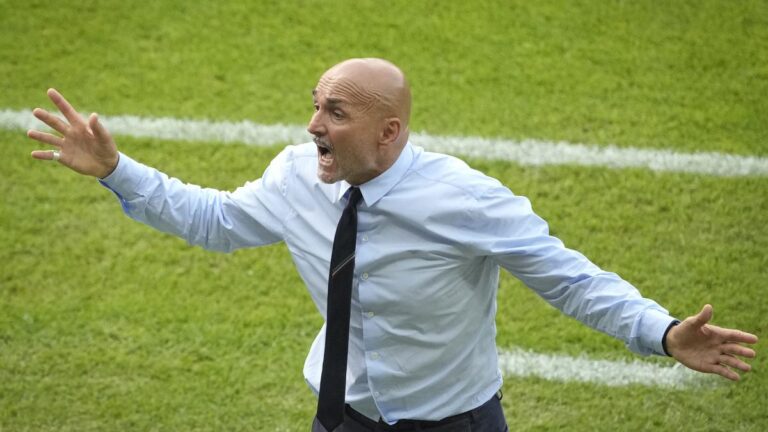 Spalletti to stay Italy coach regardless of Euro 2024 humbling