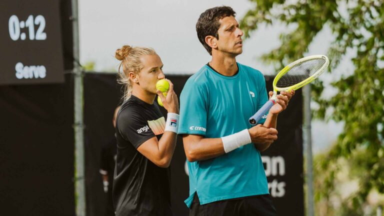 Matos/Melo save 2 MPs, attain Stuttgart remaining; Prime 2 seeds to conflict in 's-Hertogenbosch