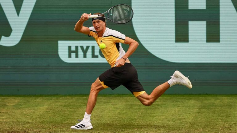 Zverev, Tsitsipas win grass-swing openers in Halle