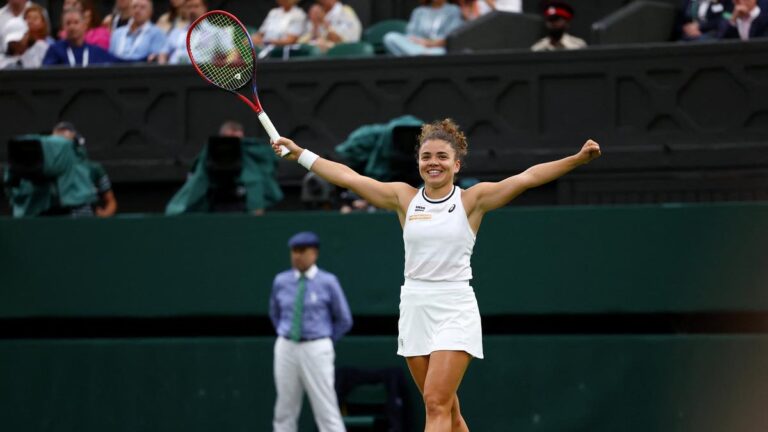 Wimbledon 2024: Paolini pummels Navarro to e-book semifinal with Vekic