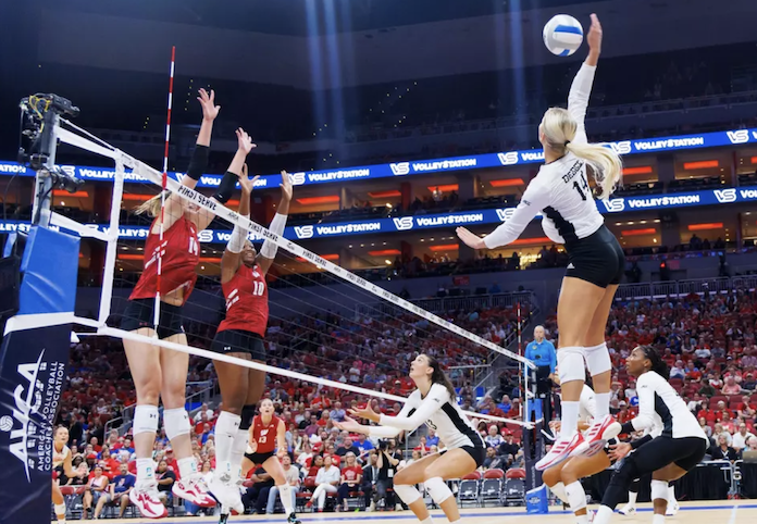 Volleyball At this time: Nebraska, Louisville win openers; De Boer of Illinois; USA sitting