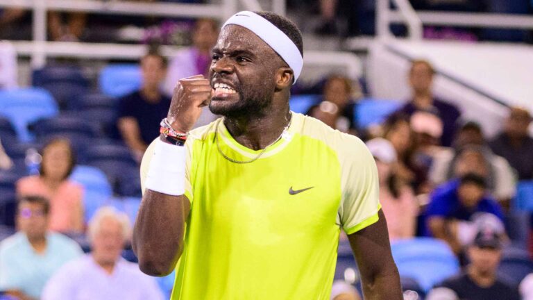 Frances Tiafoe converts sixth match level, survives late-night scare in Cincinnati | ATP Tour