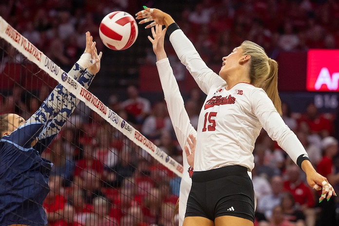 Volleyball Right now: USA goes for gold; PVF expands slate; NCAA in depth; Jax St.