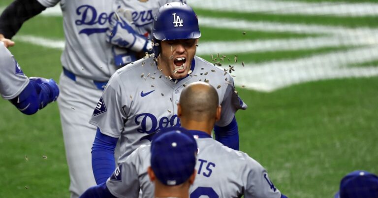 Dodgers Mud Yankees Once more, Sweep to Come?