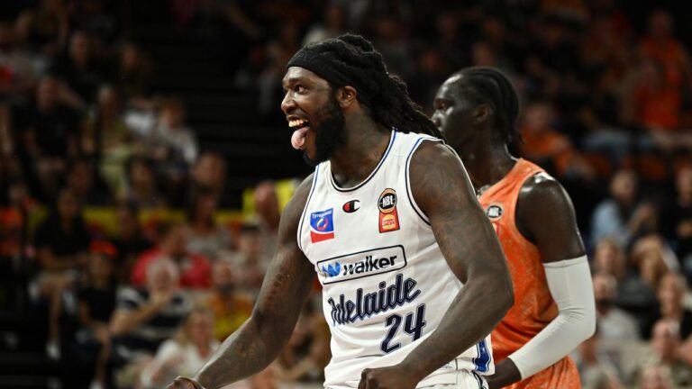 Montrezl Harrell to stick with Adelaide 36ers, new contract, particulars