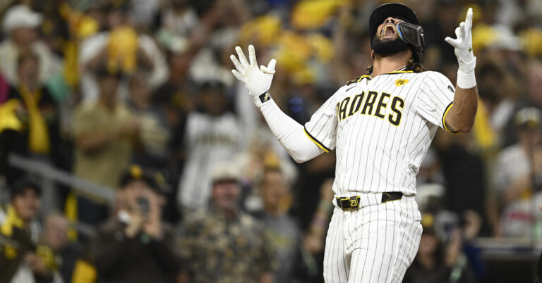 Shouts & Murmurs: Padres Down Dodgers in Loud Sport 3