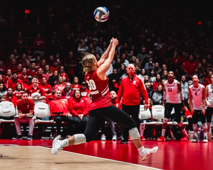 Volleyball At the moment: Wisconsin blasts Penn State; Nebraska, Oregon, Stanford win